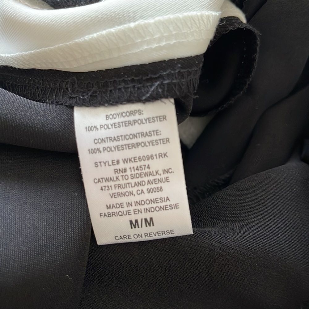Ro & De Black joggers with white stripe. Size M - Picture 6 of 7